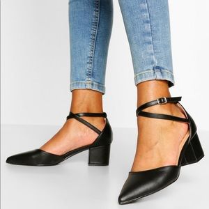 Boohoo cross strap block heel ballet pump